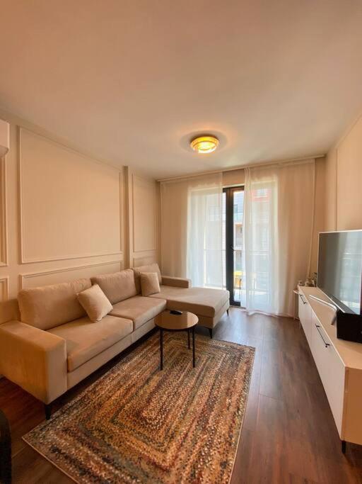 Ilirjan Apartament Tirana